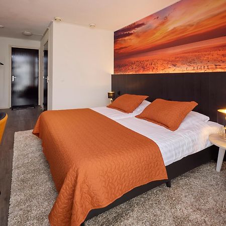 Hotel 'T Gemeentehuis Bedum Eksteriør billede