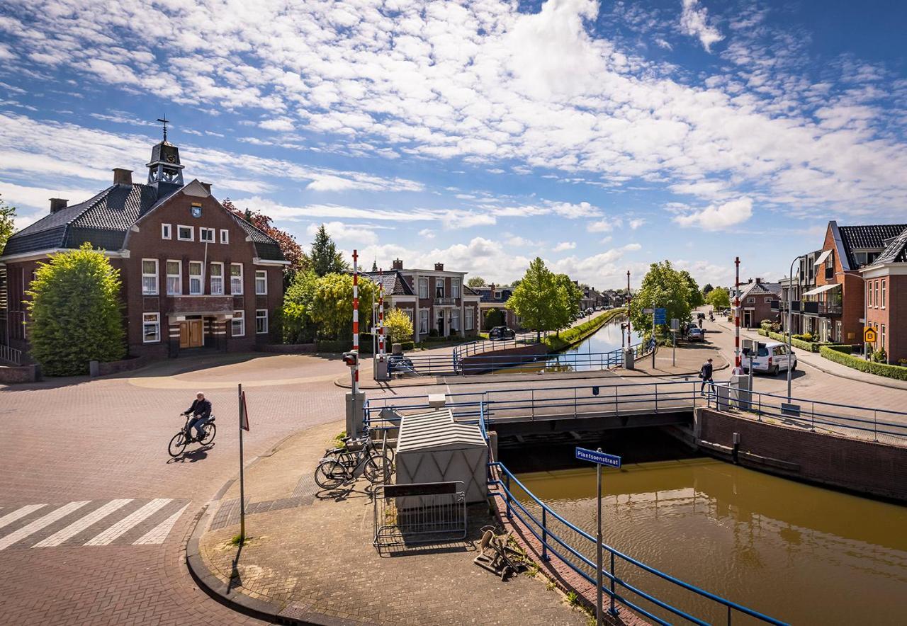 Hotel 'T Gemeentehuis Bedum Eksteriør billede